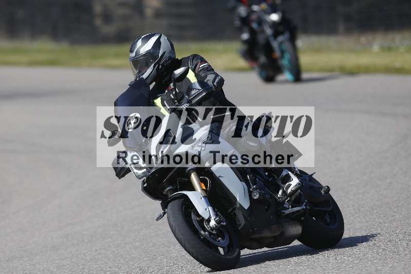 /01 02.04.2026 MAZ ADR/Gruppe gelb Gruppe gruen/55